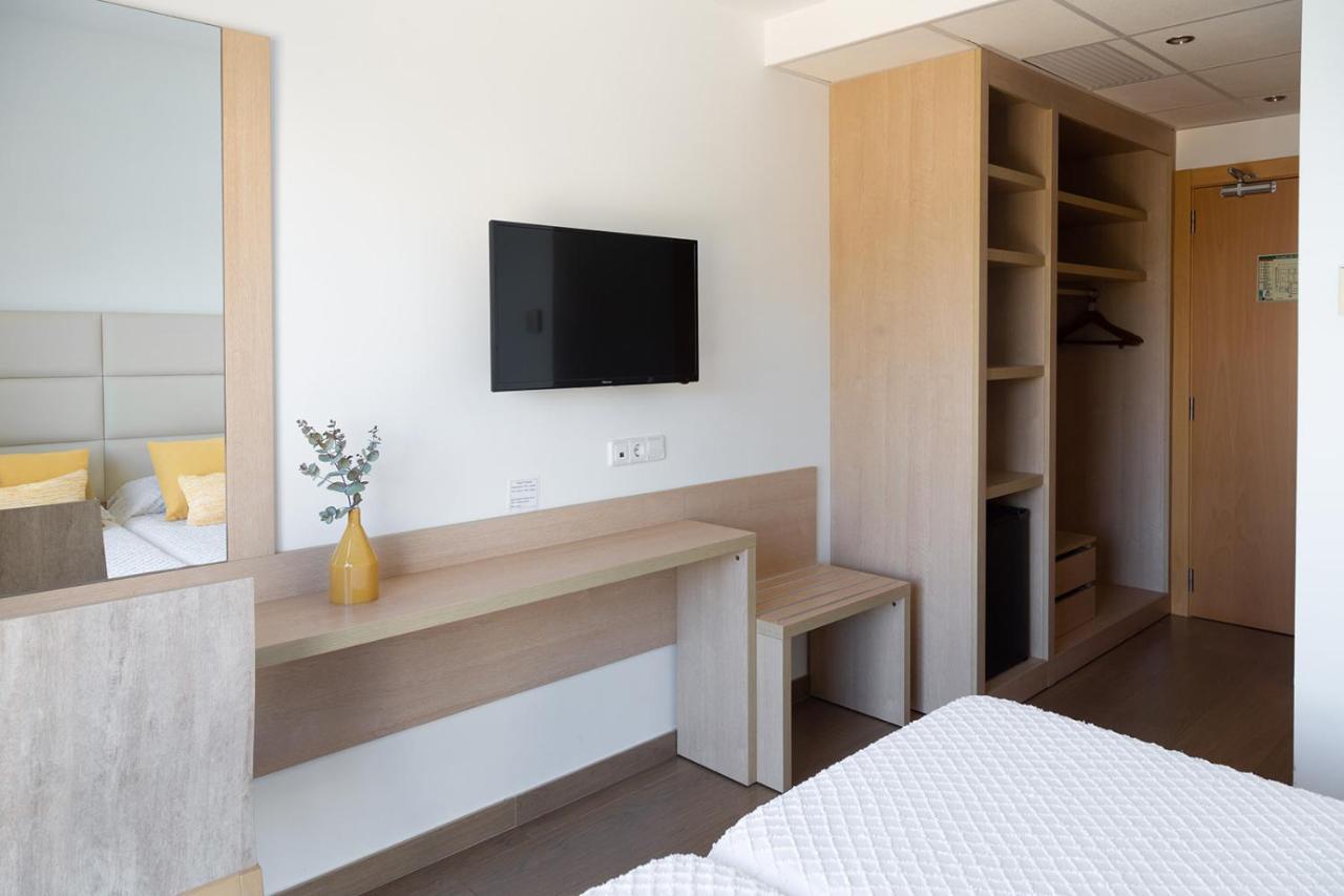Hostal La Cigueena Portinatx Dış mekan fotoğraf