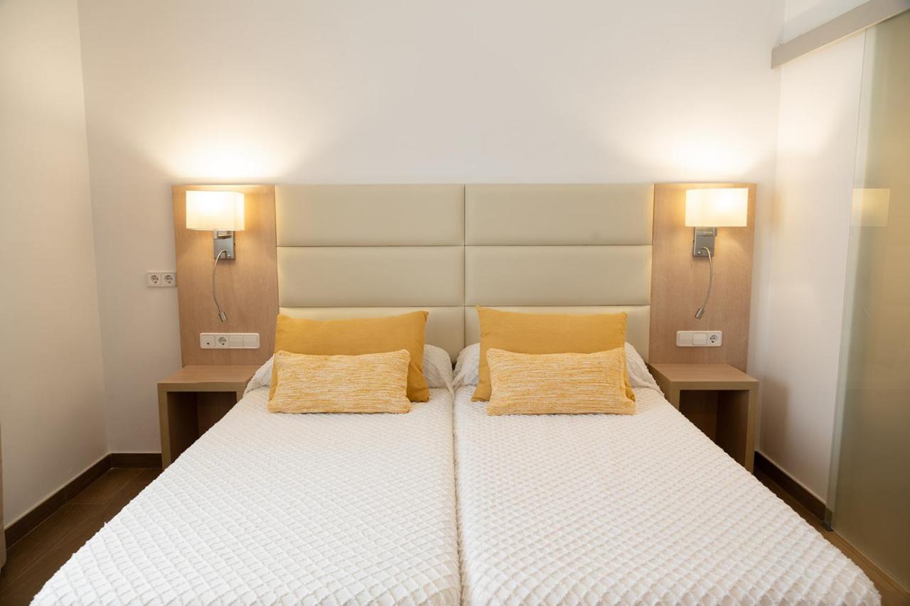 Hostal La Cigueena Portinatx Dış mekan fotoğraf