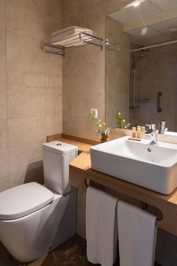 Hostal La Cigueena Portinatx Dış mekan fotoğraf